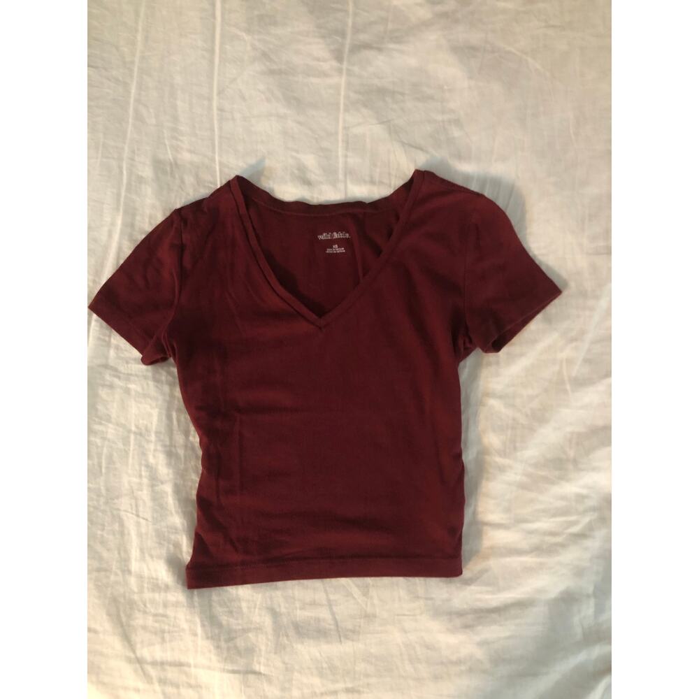 Wild Fable red v-neck short sleeve crop top t-shirt Size XS